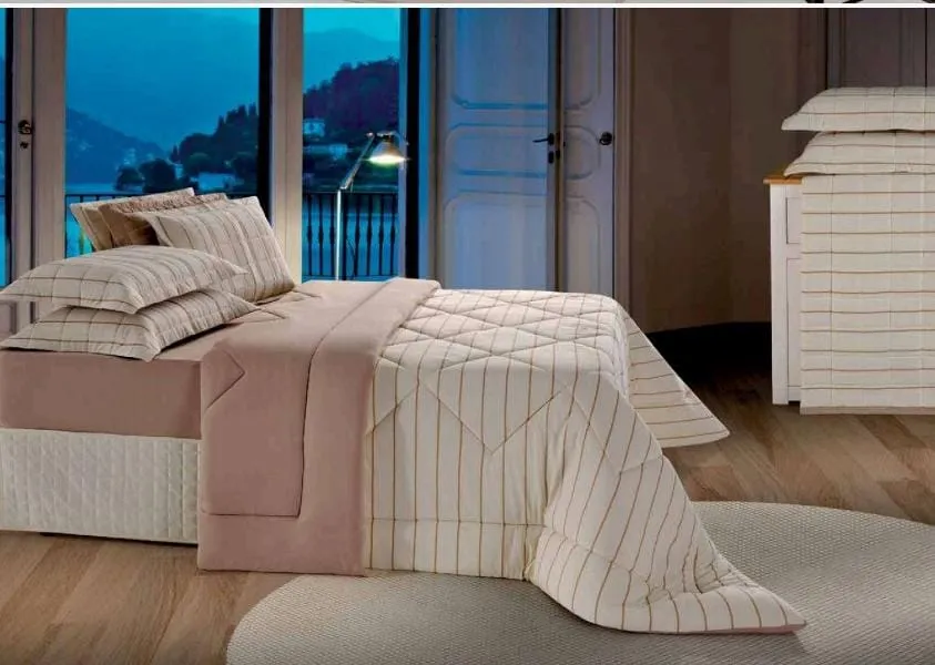 Edredom em Malha Queen Amarelo Listrado Imagem