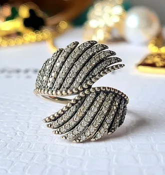 Anel asas de anjo Pandora.