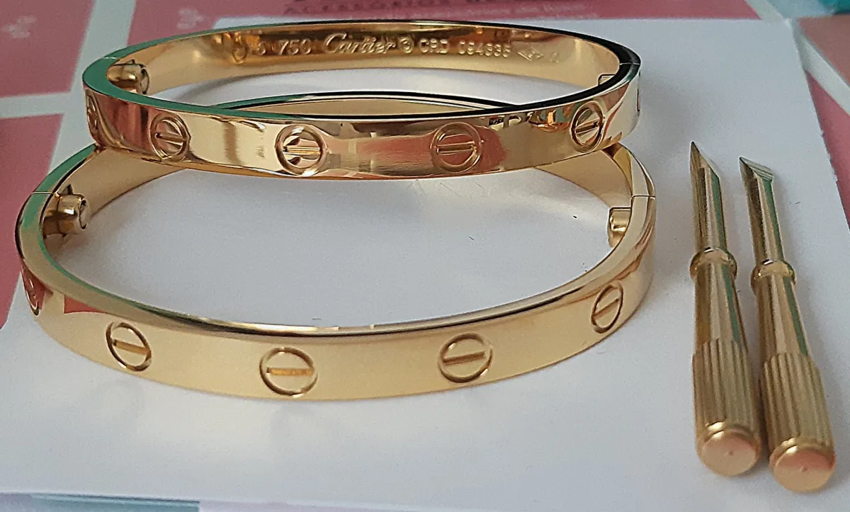 Bracelete Love 0,6 cm Cartier. 