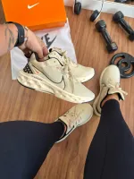   Tênis  nIKE Reacct lnfinity runflyknit 3    - Foto 4