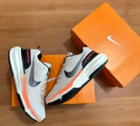  TênisNike  lnvincible zoomx   - Foto 2