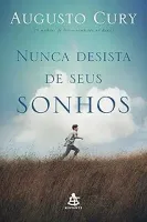 NUNCA DESISTA DE SEUS SONHOS (PRODUTO USADO - COMO NOVO)