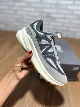     Tênis    Niw  balance 990  v6   