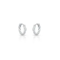 Argola trançada com zircônias