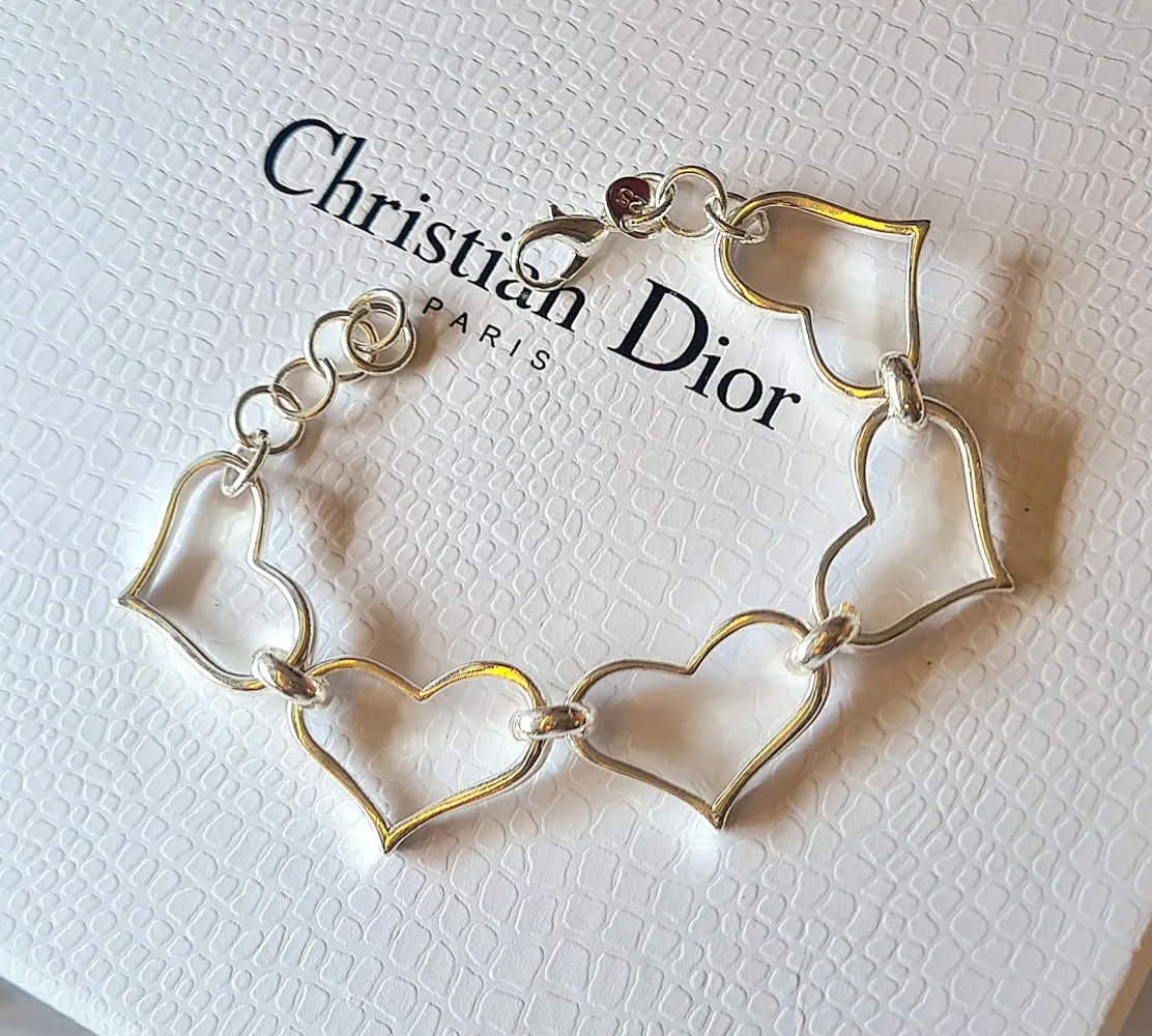 Bracelete de corações  Imagem