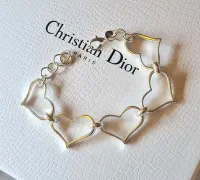 Bracelete de corações 