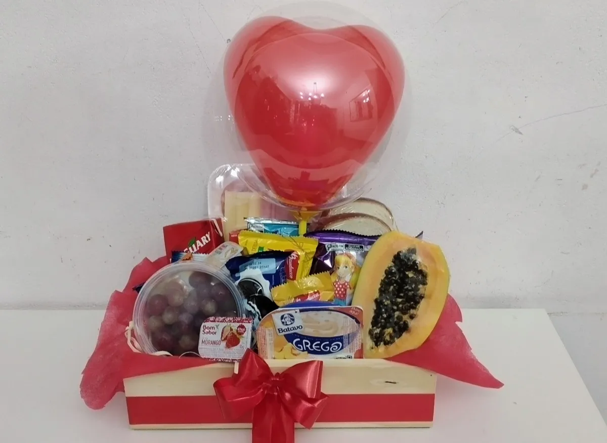 Cesta de Café da Manhã Seu Sorriso Me Alegra