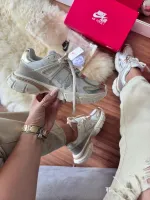   Tênis  Nike v2k run    - Foto 3