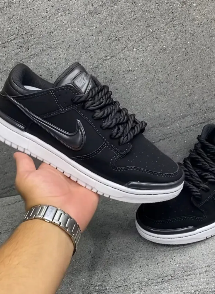      Tênis  Nike  twist nobuk   