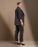 Conjunto Alfaiataria Maxi Blazer Calça Diva's Voga Xadrez Preto Branco - Foto 4