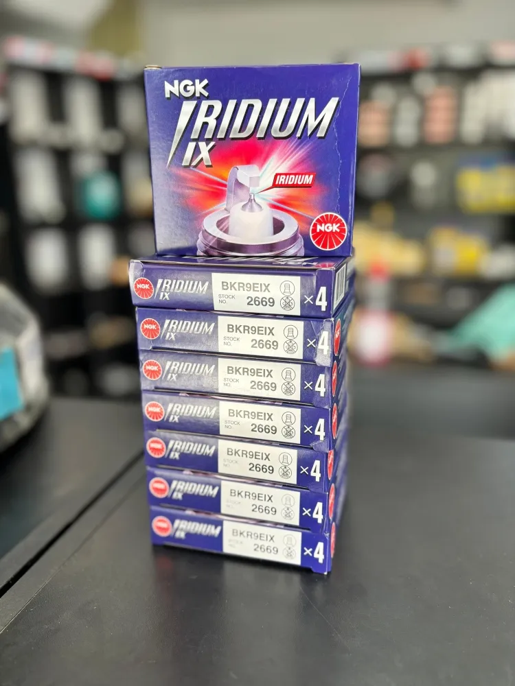 Vela de Ignição Ngk Iridium IX BR9EIX Imagem