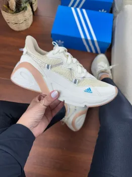Tênis .Adidas sport