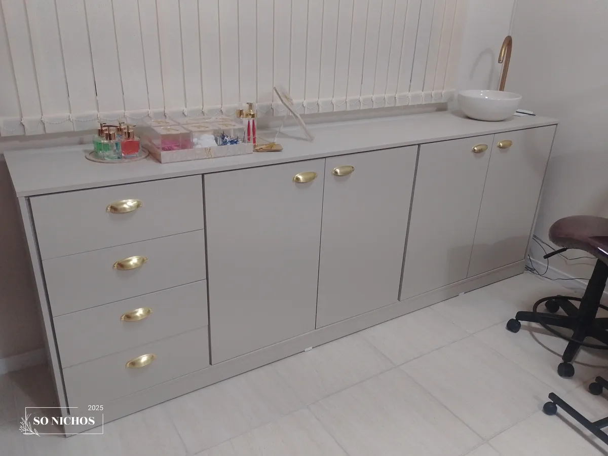 Bancada Estética Yeda  Imagem