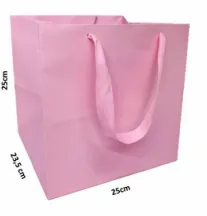 Sacolas em Rosa, branca ou Preta25,0 x 25,0 x 23,5 