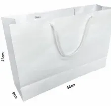 sacolas Kraft ou branca (foto) 23,0 x 34,0 x 9,0