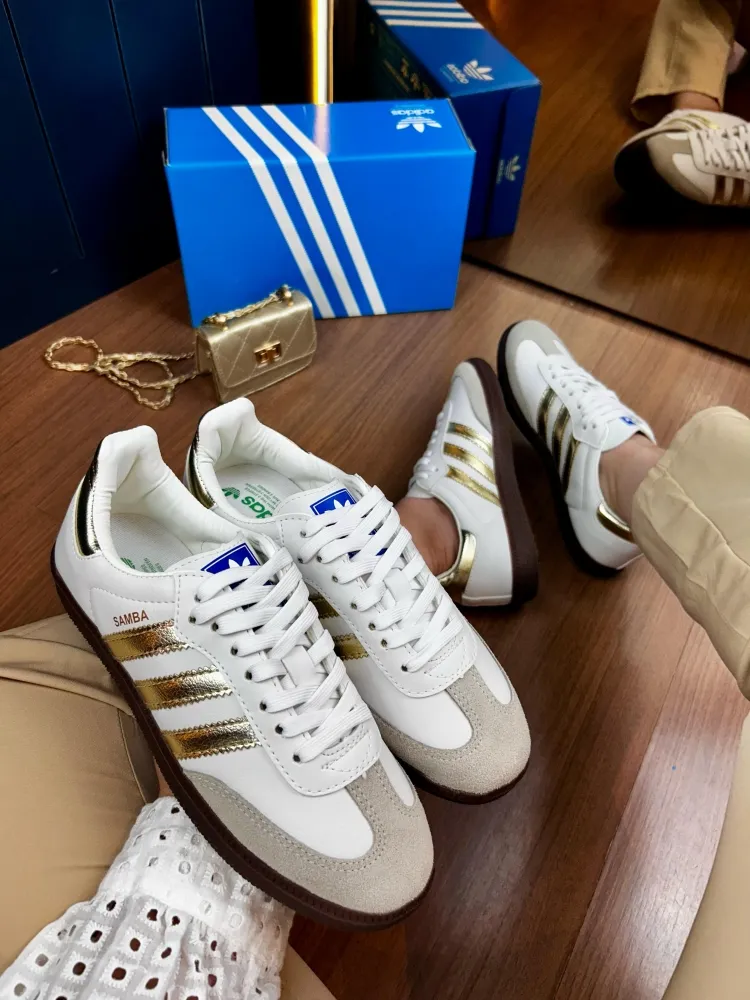      Tênis  Adidas  Sam ba  Imagem
