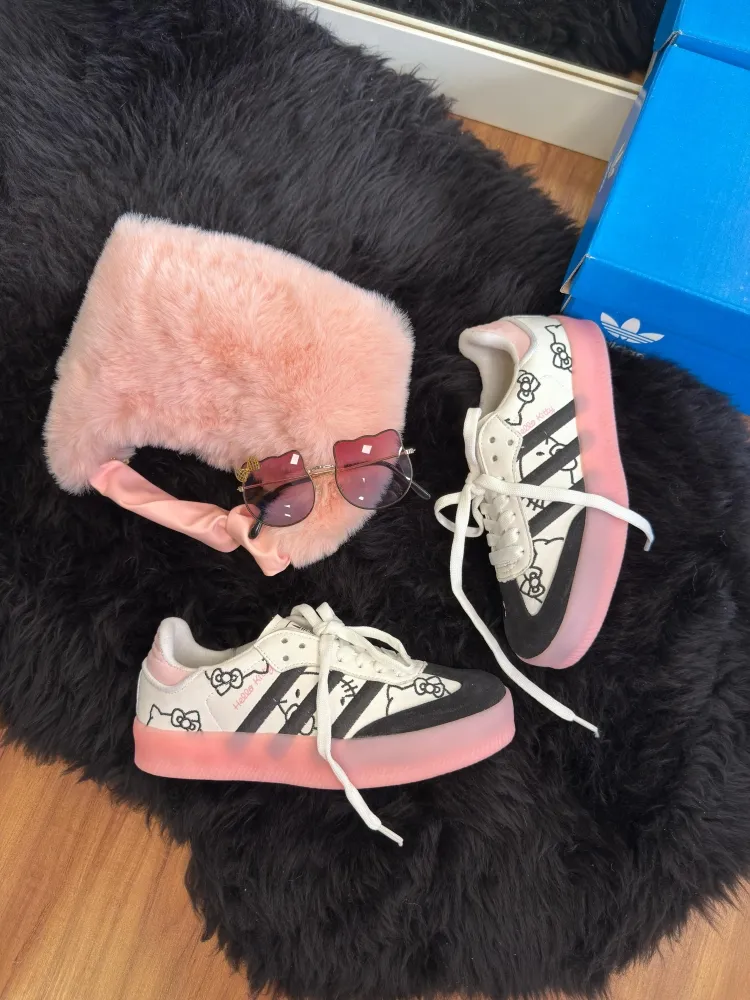     Tênis Adidas Sambaex H ello kitty   Premium