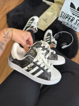 Tênis  Adidas Surper starlove  - Foto 2