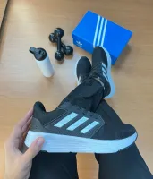     Tênis  Adidas  response    - Foto 2