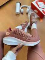  Tênis  Nike rerct  x infini ty run 4  - Foto 2