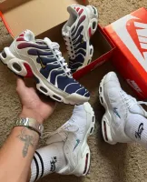    Tênis Nike airmax tn plus  
