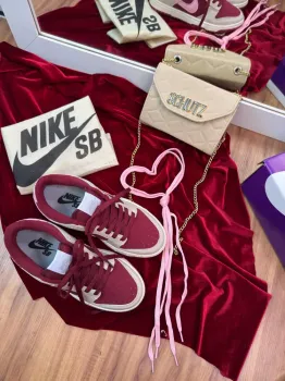      Tênis  Nike sb dunk 