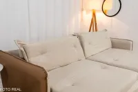 Sofá Retrátil e Cama 4 Almofadas Roma Tecido Bege Linho  2 metros Super promoção - Foto 17