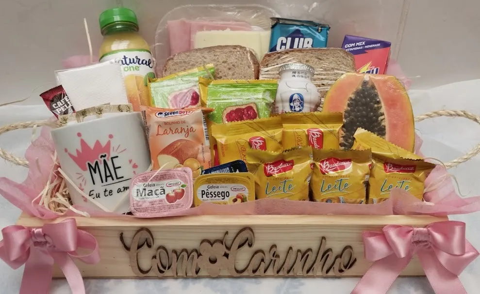 Cestade Café da Manhã  Carinho Infinito Imagem