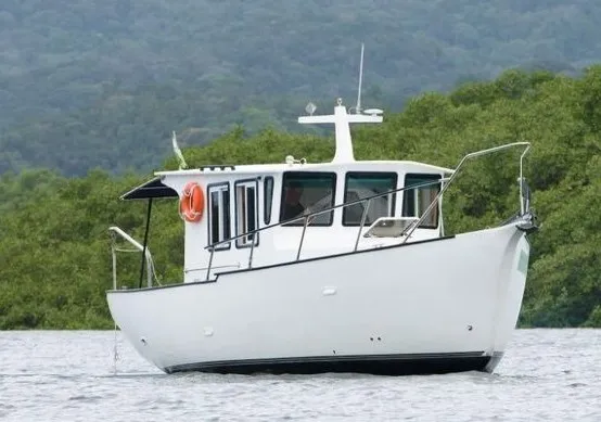 TRAWLER CURRUÍRA 28 PÉS - ANO 2014 Imagem