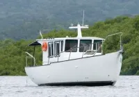 TRAWLER CURRUÍRA 28 PÉS - ANO 2014