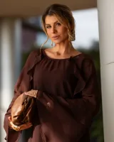 Vestido Curto Manga Longa Diva's Voga Marrom Brownie - Foto 5