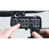 Kit Adaptador de Microfone TASCAM CA-XLR2d-C XLR para câmeras Canon - Foto 8