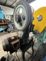  Prensa Excêntrica 12T  - Foto 6