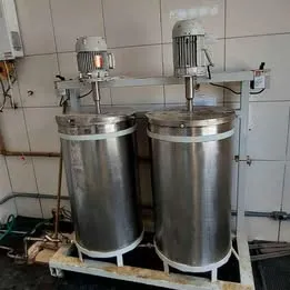 Agitador inox - 200 litros cada repiente. Imagem