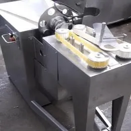 Amarradeira Ibrasmak AM 401 - 600 kg/h