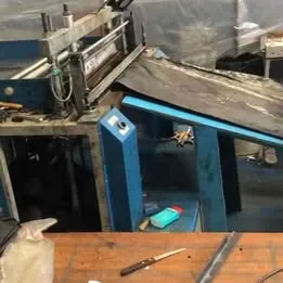 Blocadera que serve para cortar e soldar sacos de lixos Imagem