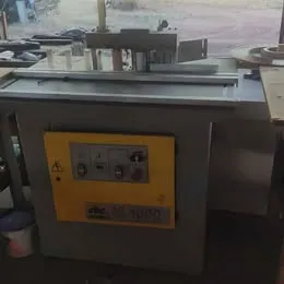 Coladeira de bordas inmes IC1000 Imagem