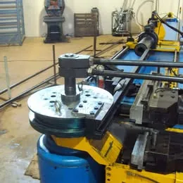 Dobradeira de Tubos CT- A89TNCPB - 14 MTS de comp - Máquina de 2 eixos