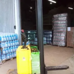 Empilhadeira Eletrica 1500 kg - 4 metros