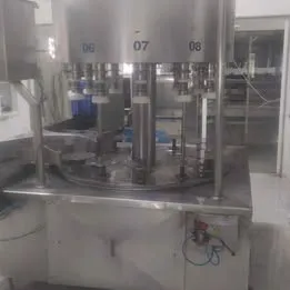 Envasadora de galões de 20 litros de água Imagem