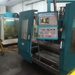 Fresadora cnc Sinitron B7CNC Comando Mitsubishi M60 Cursos 1500x750x750 Imagem