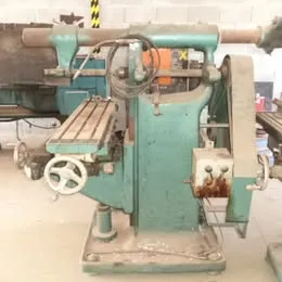 Fresadora Pequena Imagem