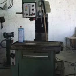 Furadeira Radial combinada - Sanches Blanes FR 25