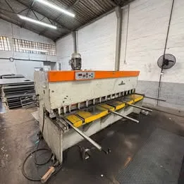 Guilhotina Braffemam 3000 x 1/4