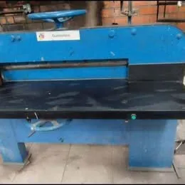 Guilhotina grafica de papel 100 cm de boca Imagem