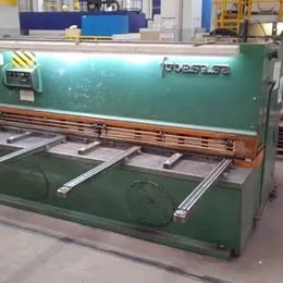 Guilhotina Hidraulica Fobesa 3000 x 1/2 Imagem