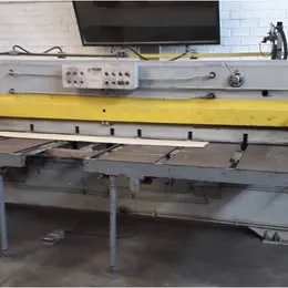 Guilhotina Refiladeira Com Aplicador De Cola Modelo Grc 370 Imagem