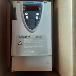 Inversor de frequência Schneider 1.5 kw Imagem