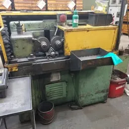 Laminadora de rosca Grobbi RM 54