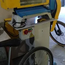 Maquina de cortar tiras de couro com sel de segurança